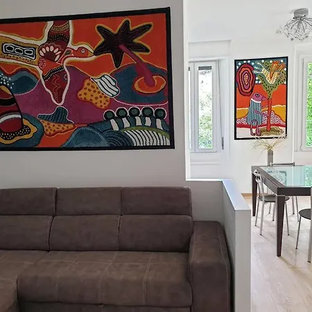 Apartman Lovely & Spacious